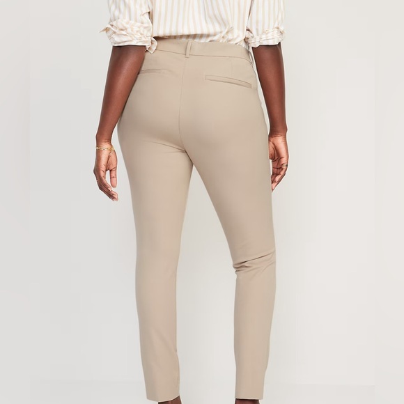 NWT! Old Navy High-Waisted Pixie Skinny Pants Tan in Women’s 12 Petite - Picture 4 of 12